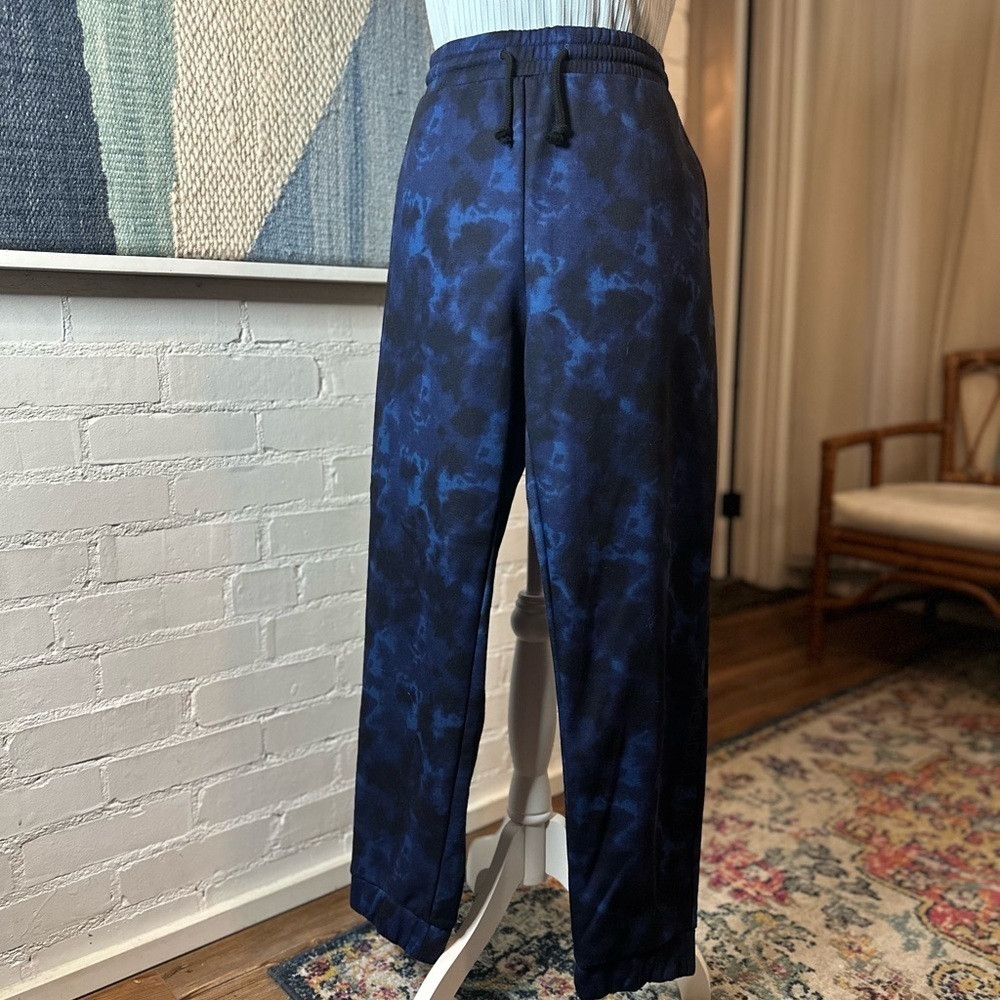 Kendall & Kylie Blue Tie Dye Sweatpants - Picture 3 of 8